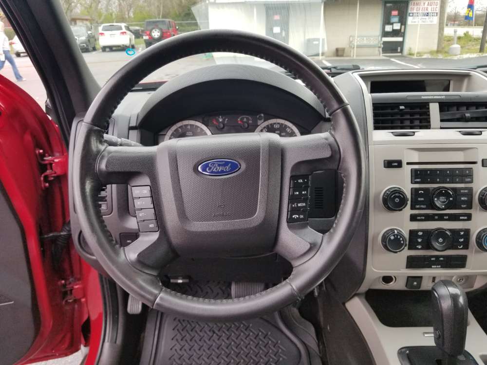 Ford Eacape 2010 Red