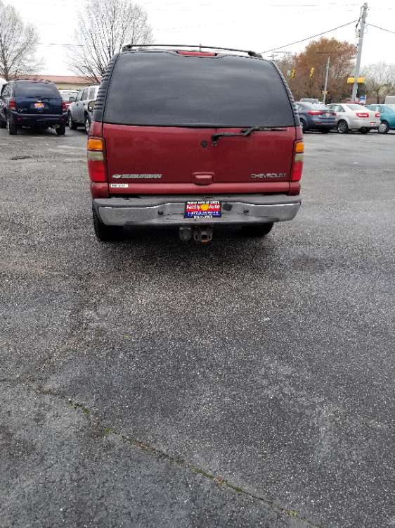 Chevrolet Suburban 2003 Red