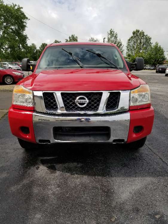 Nissan Titan 2008 Red