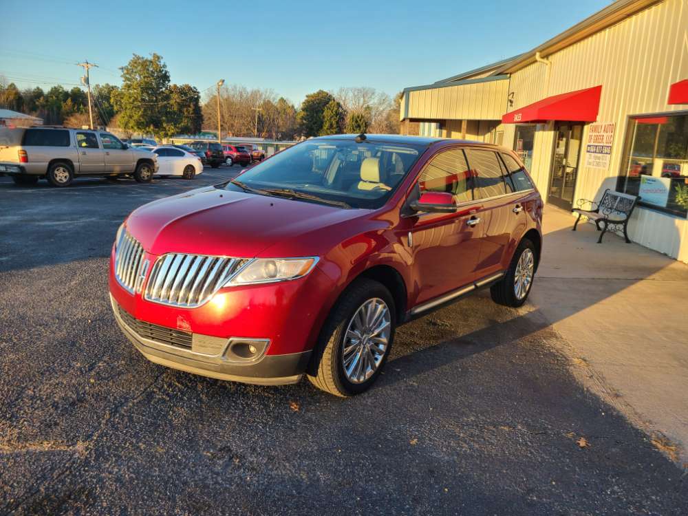 Lincoln MKX 2013 Red