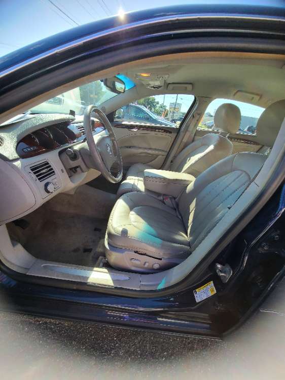 Buick Lucerne 2009 Blue