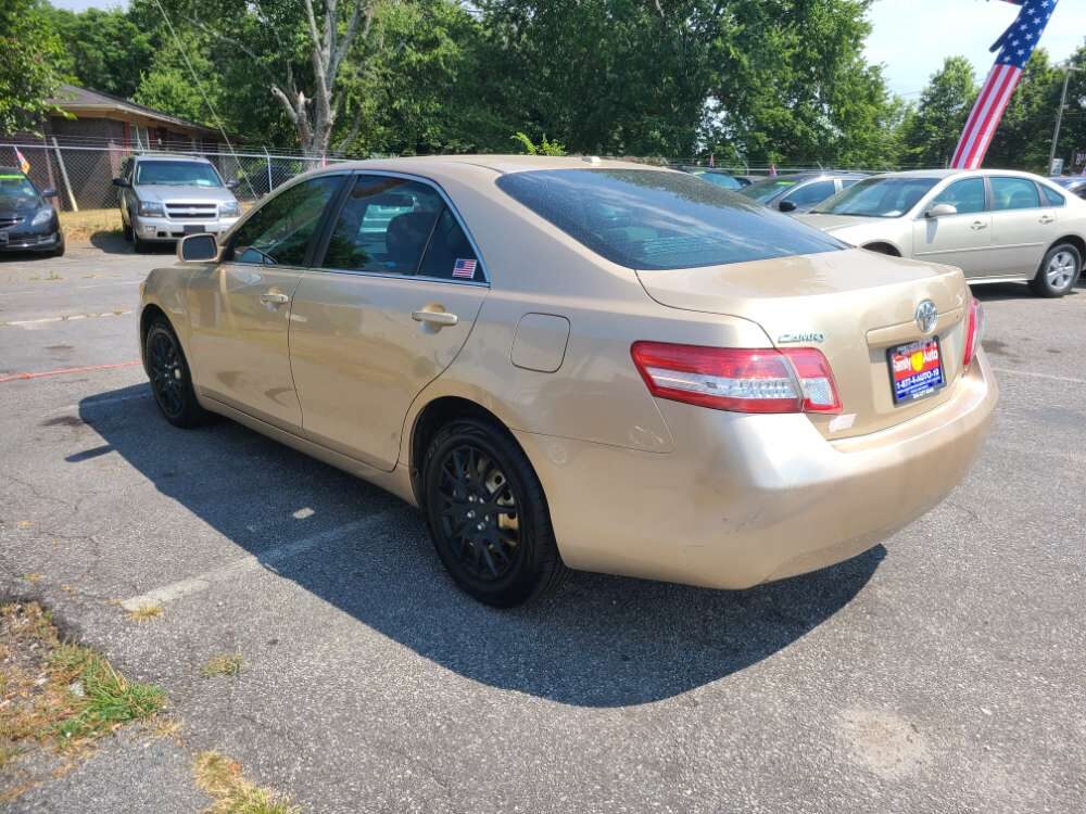 Toyota Camry 2010 Gold