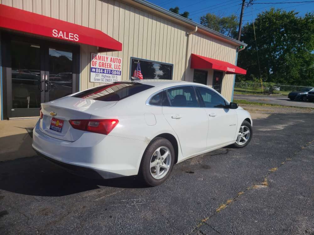 Chevrolet Malibu 2016 White