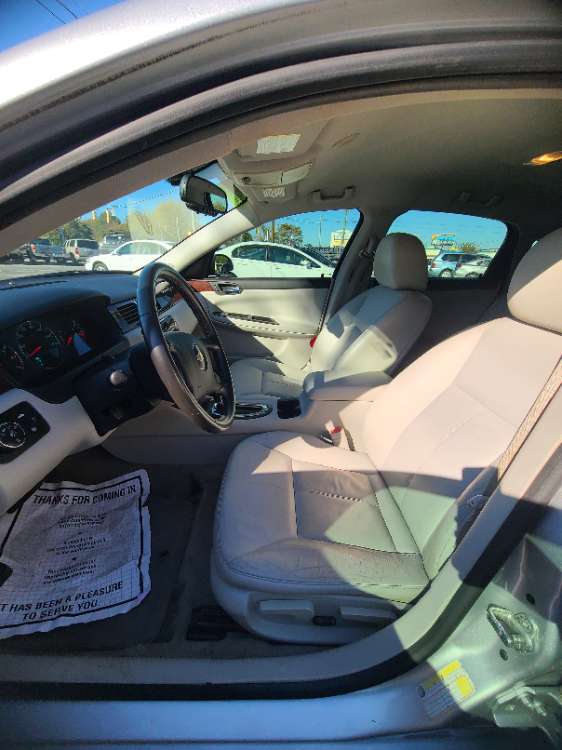Chevrolet Impala 2011 Silver