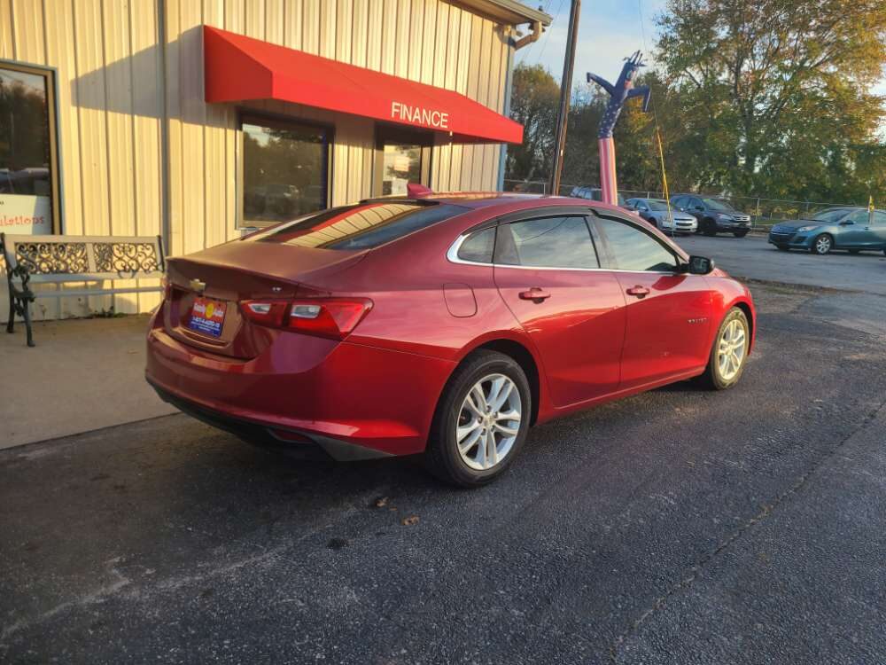 Chevrolet Malibu 2016 Red