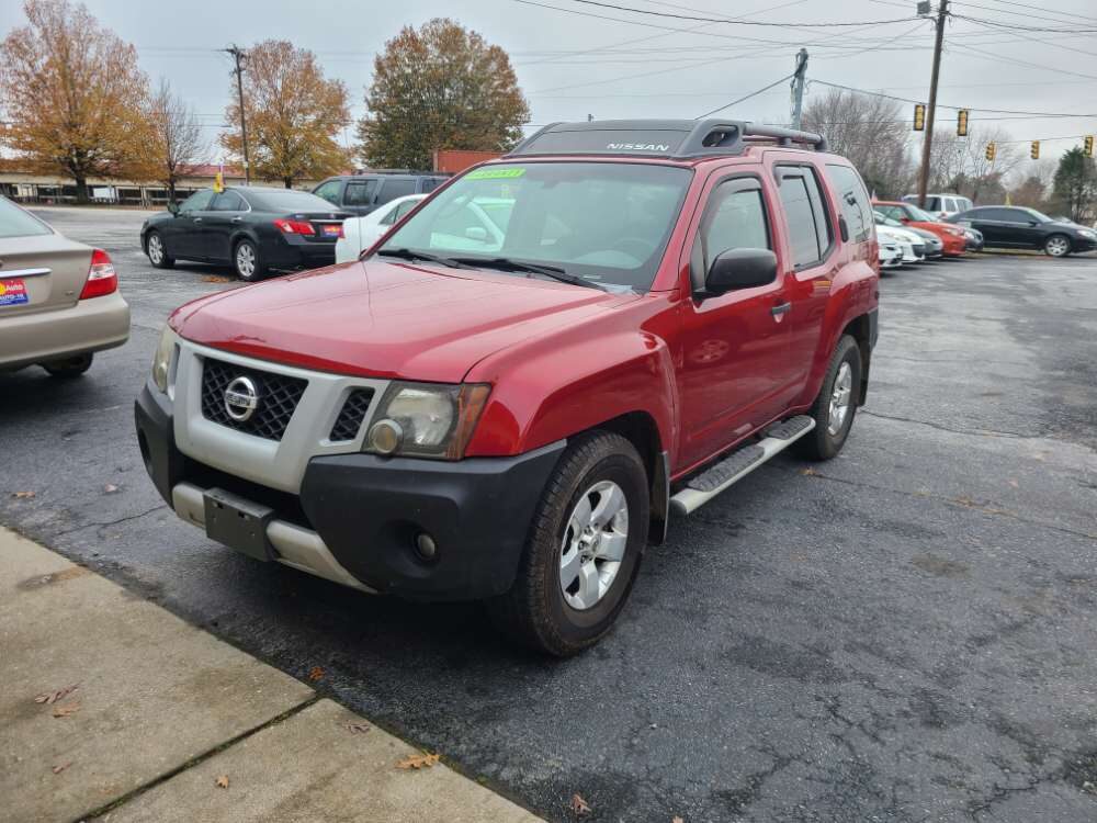 Nissan Xterra 2009 Red