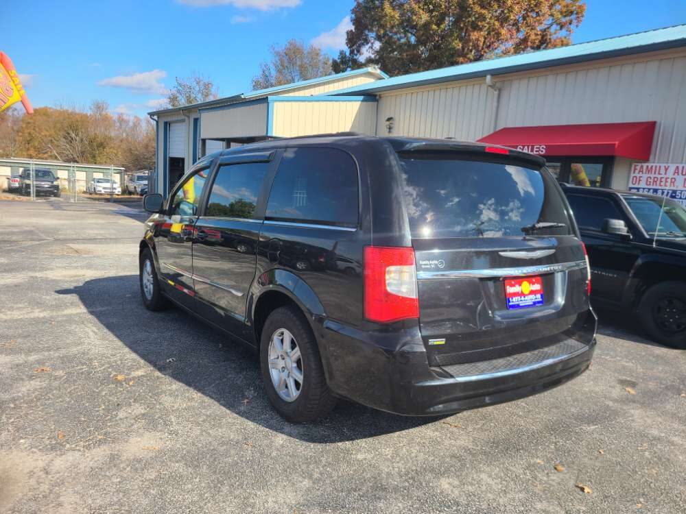 Chrysler Town & Country 2012 Black