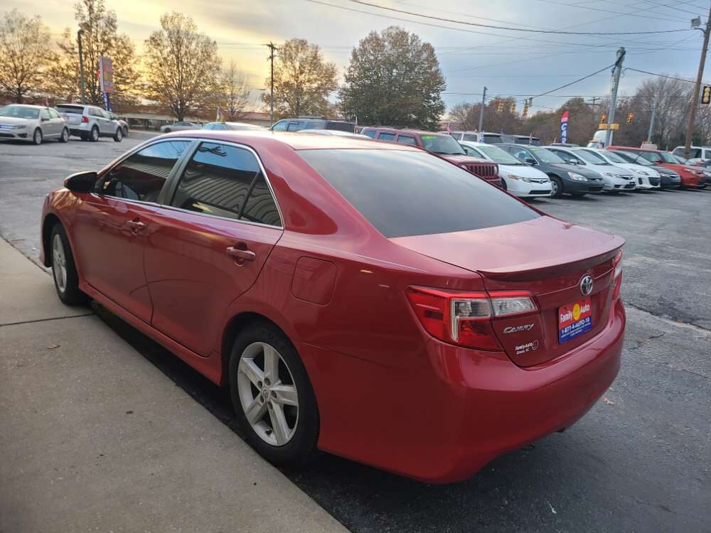 Toyota Carry 2012 Red