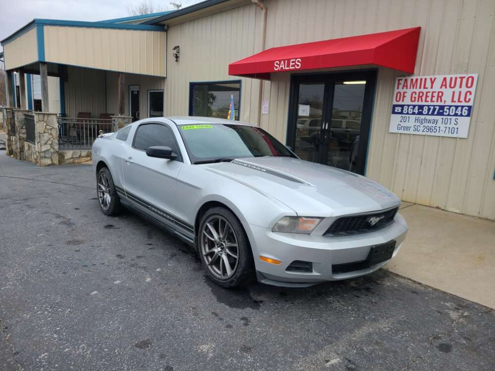 Ford Mustang 2010 Silver