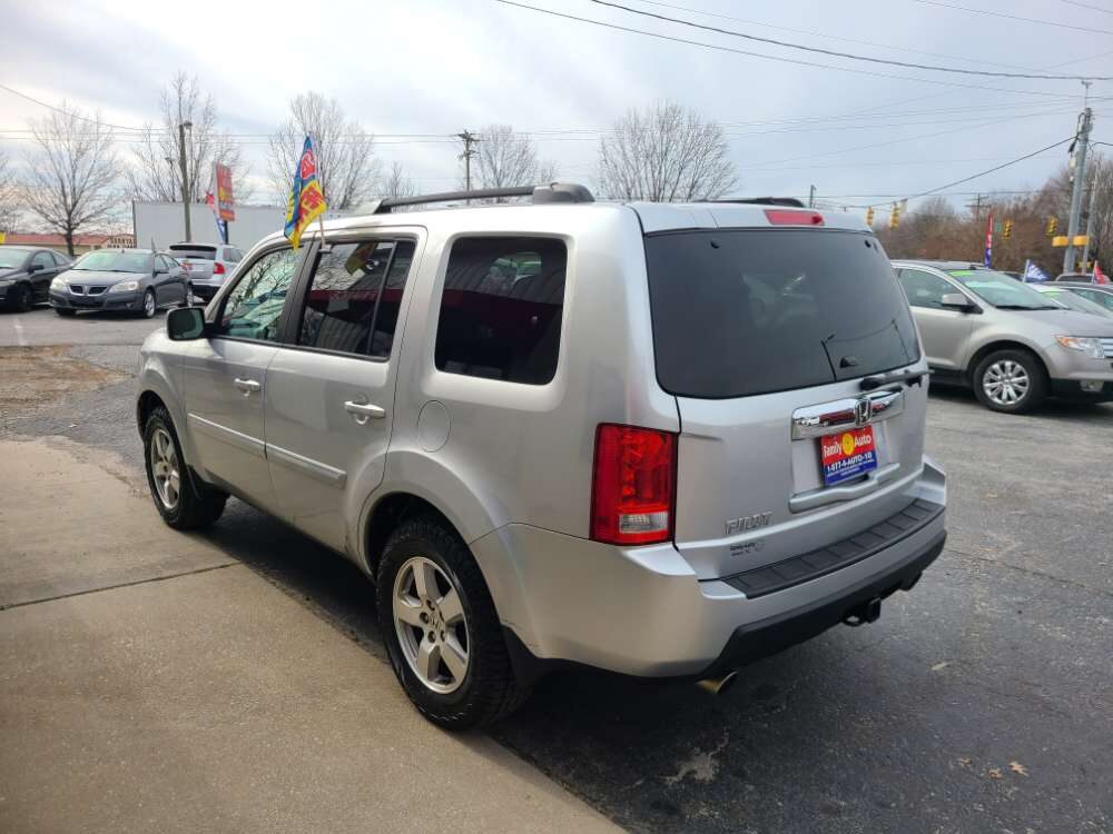 Honda Pilot 2011 Silver