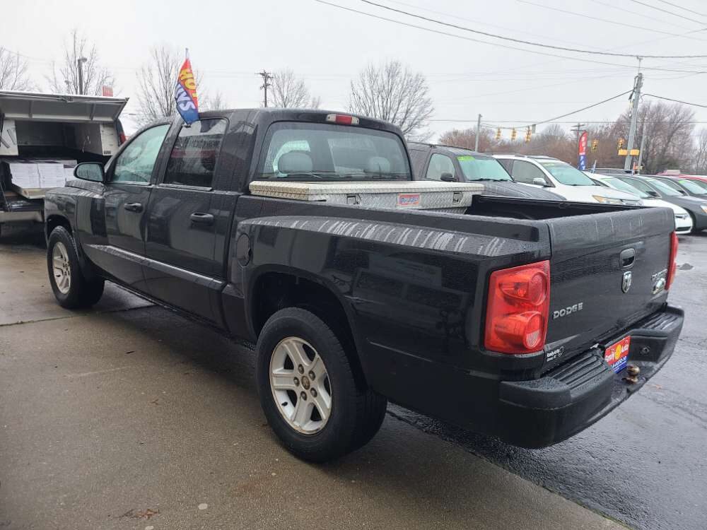 Dodge Dakota 2011 Black