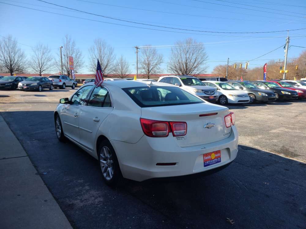 Chevrolet Malibu 2014 White