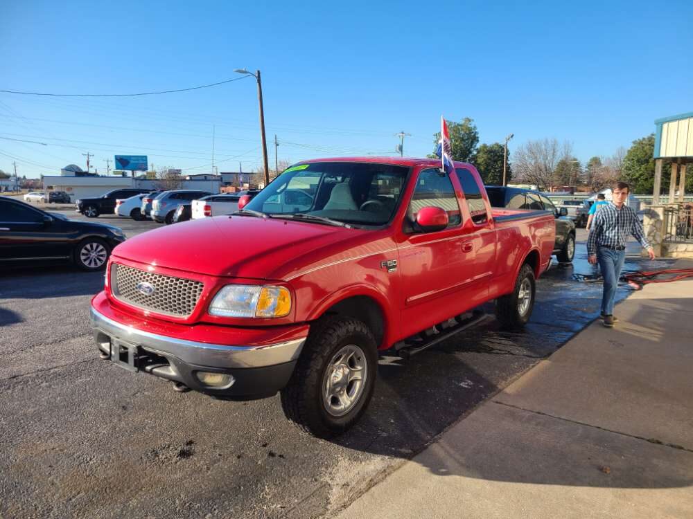 Ford F-150 1999 Red