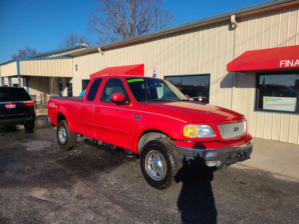 Ford F-150 1999 Red