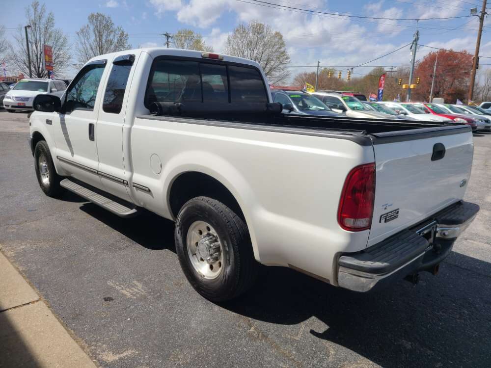 Ford F-250 1999 White