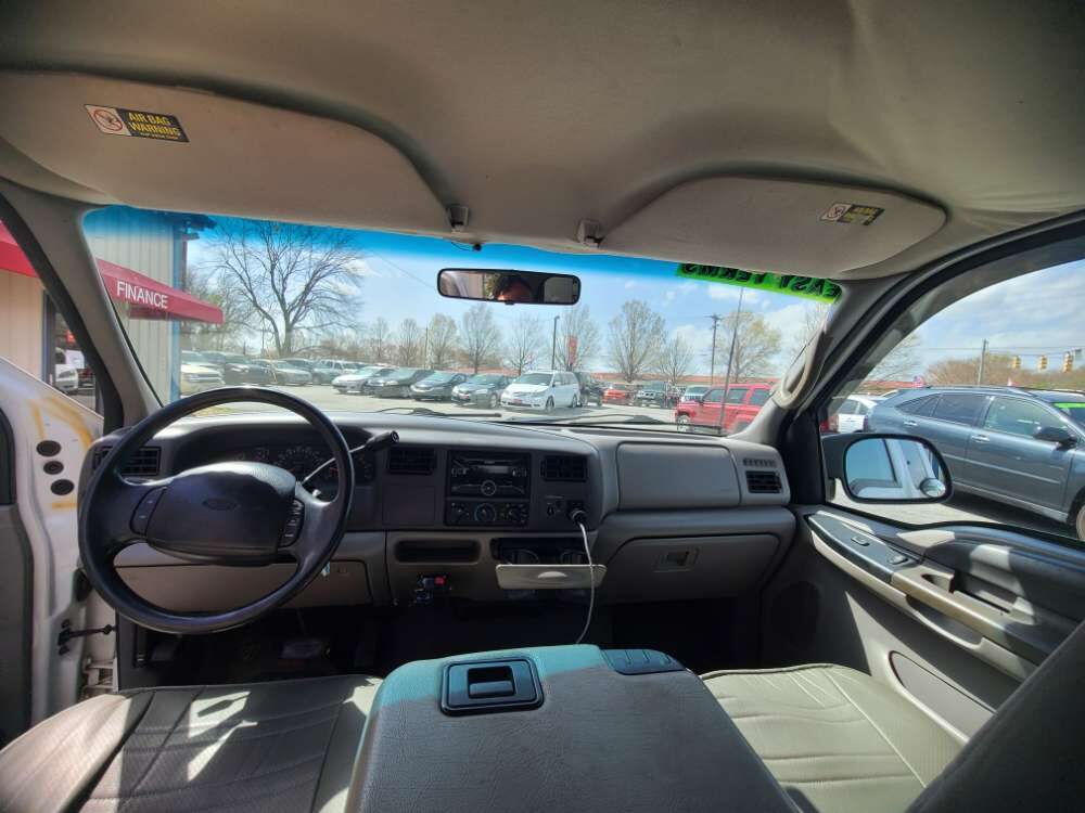 Ford F-250 1999 White