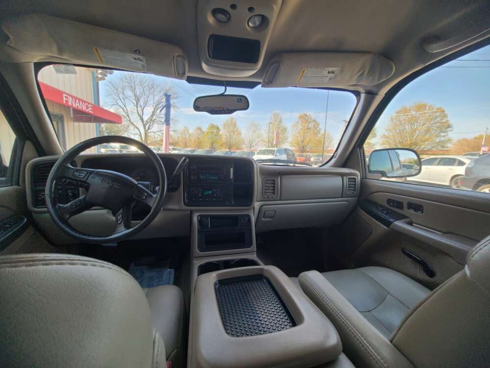 Gmc Sierra 2005 Gold