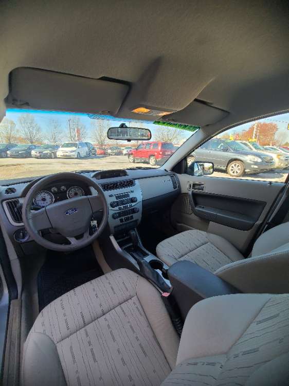 Ford Focus 2008 Gray