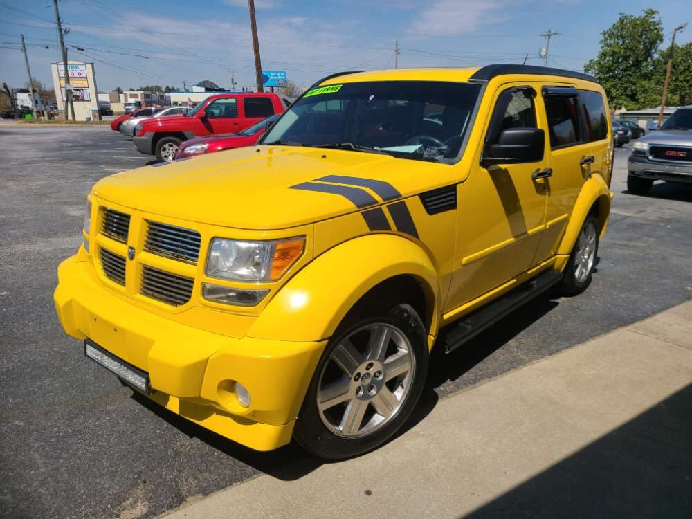 Dodge Nitro 2011 Yellow