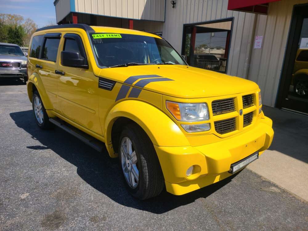 Dodge Nitro 2011 Yellow