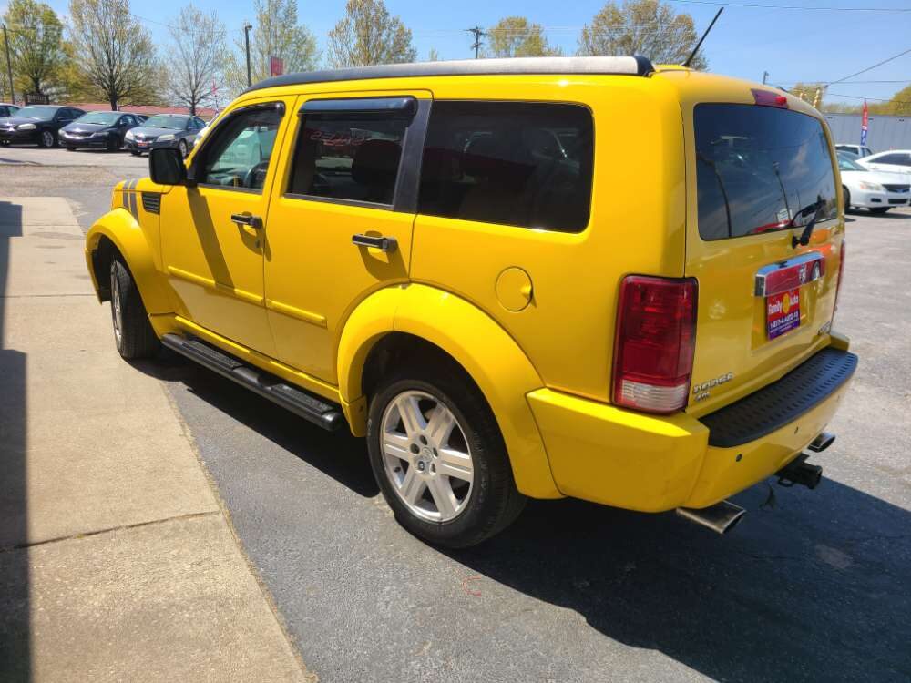 Dodge Nitro 2011 Yellow