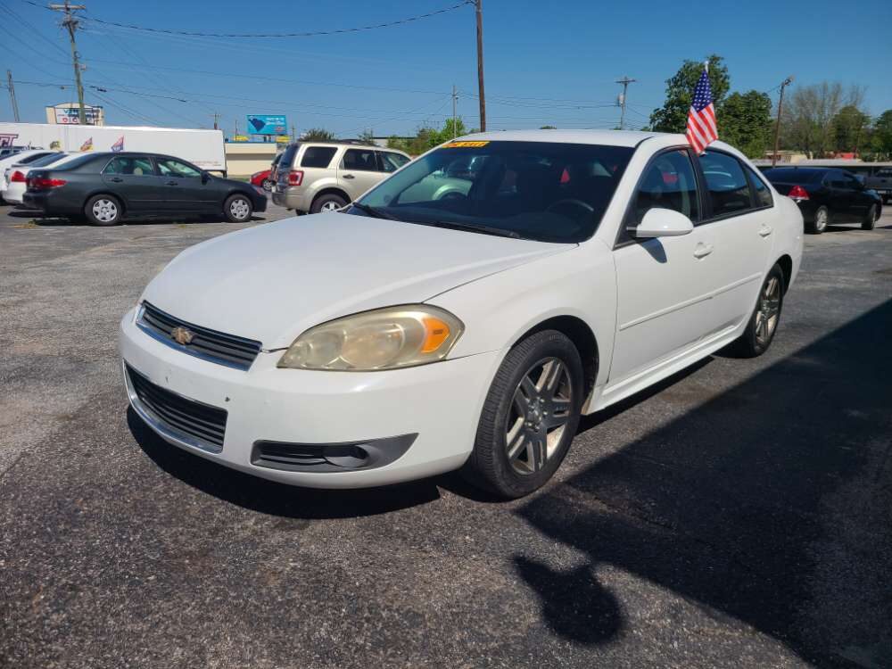 Chevrolet Impala 2010 White