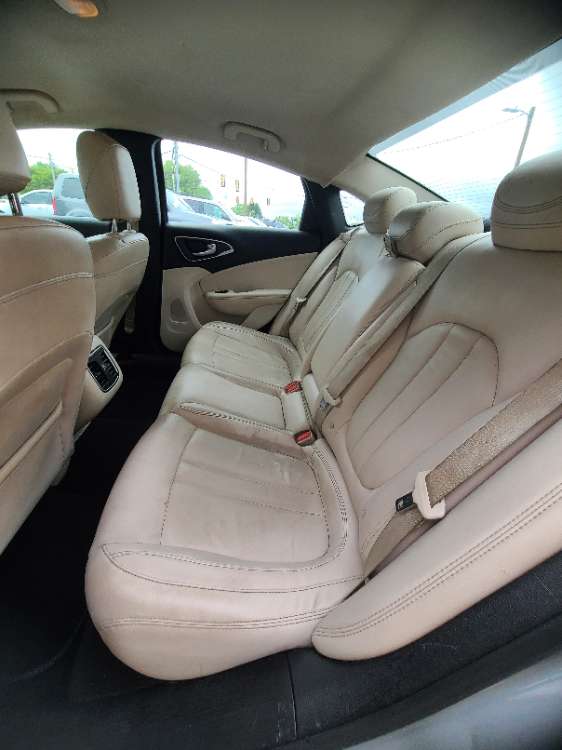 Chrysler 200 2015 Silver