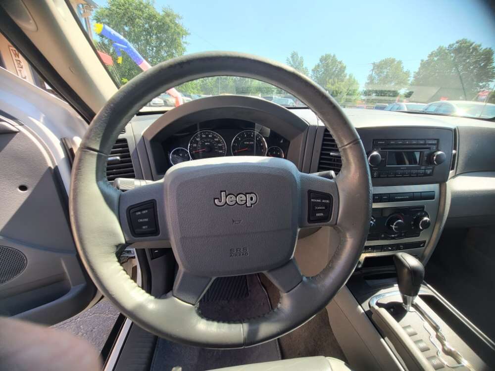 Jeep Grand Cherokee 2007 Wgite