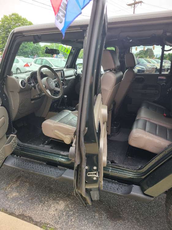 Jeep Wrangler 2010 Green