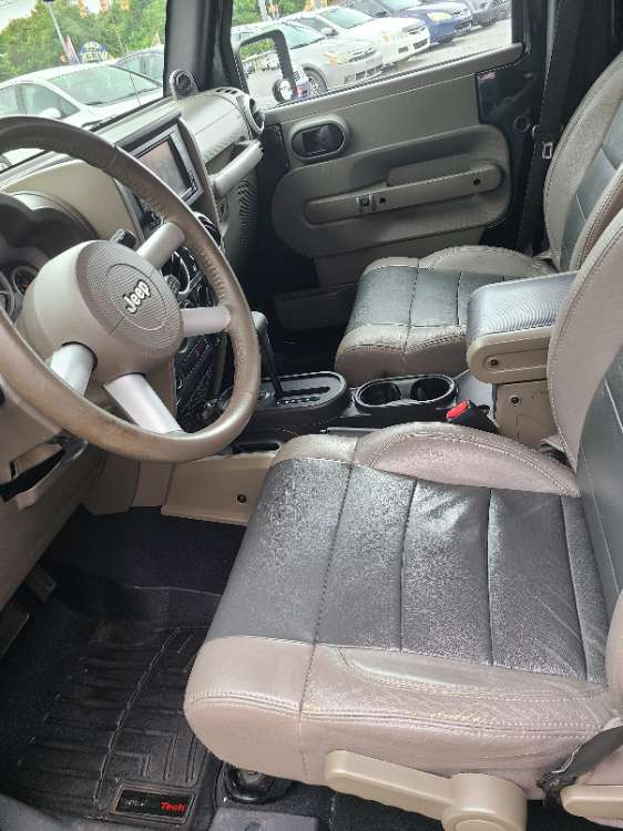 Jeep Wrangler 2010 Green