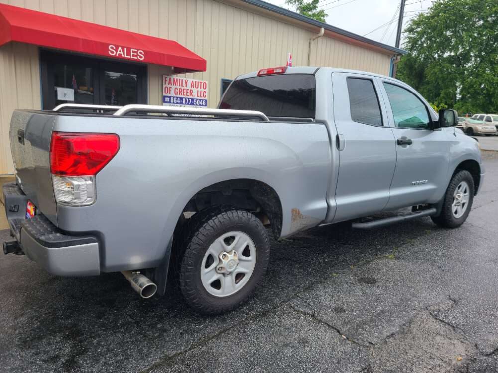 Toyota Tundra 2013 Silver