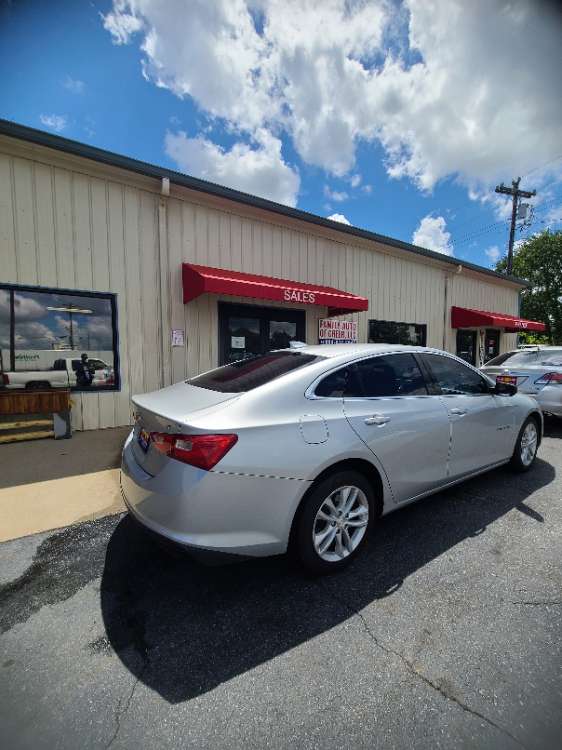 Chevy Malibu 2018 Silver
