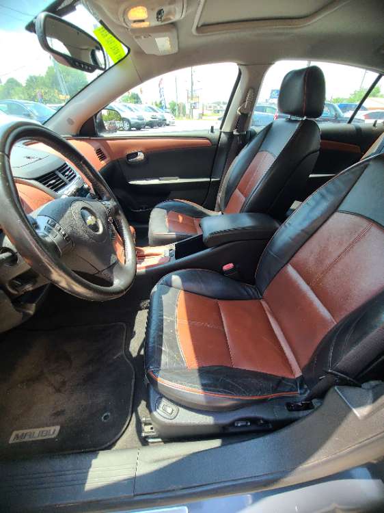 Chevrolet Malibu 2009 Gray