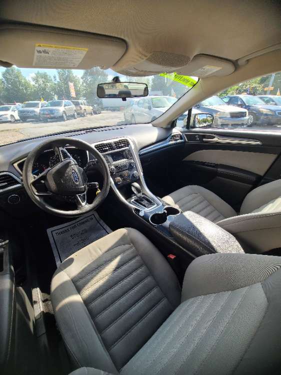 Ford Fusion 2015 Gold