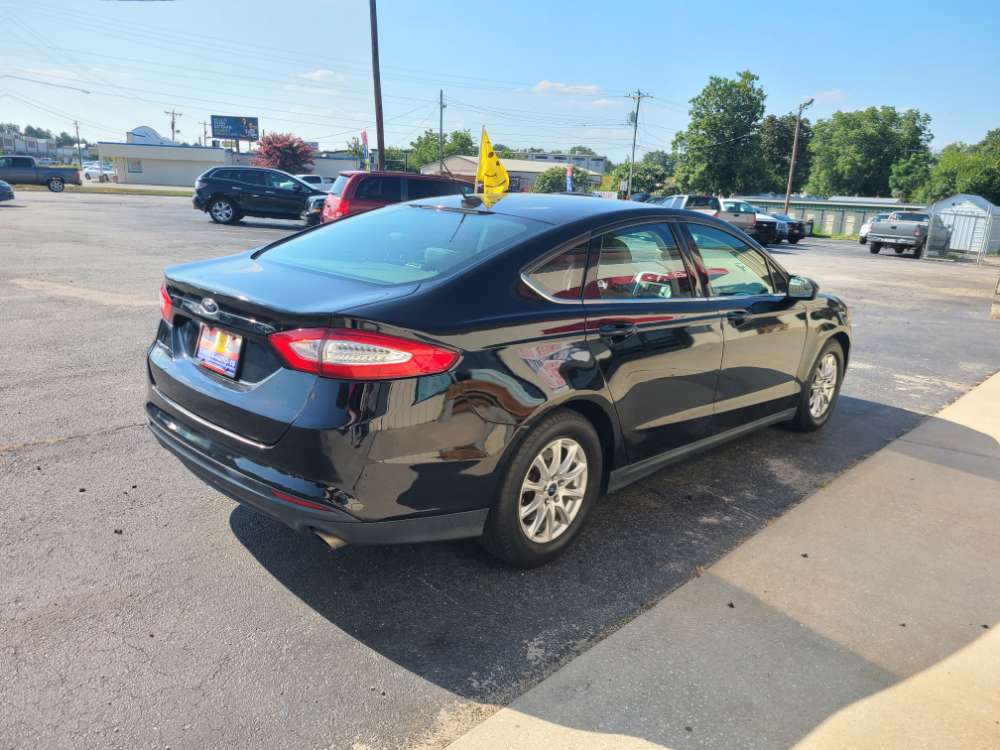 Ford Fusion 2016 Black