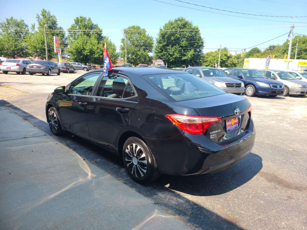 Toyota Corolla 2017 White