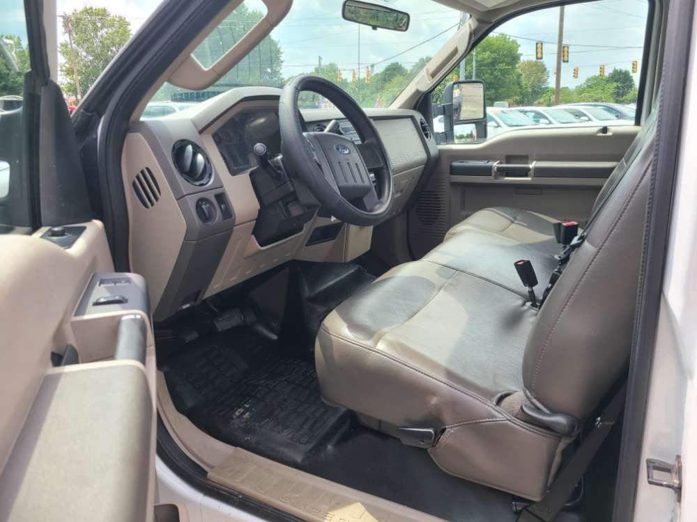 Ford F-250 2009 White