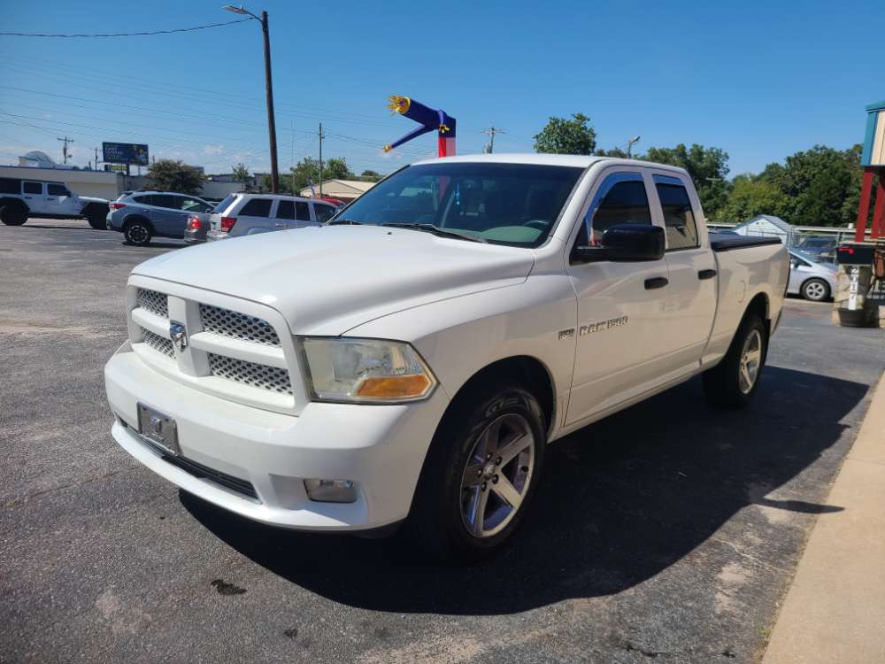 Dodge Ram 2012 White