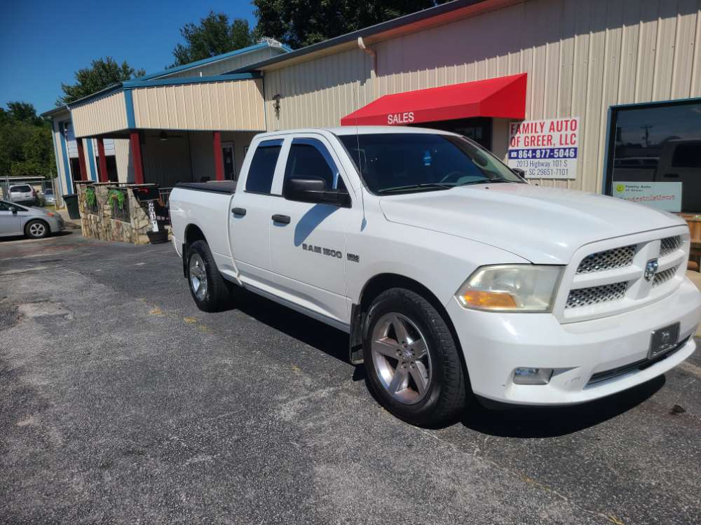 Dodge Ram 2012 White