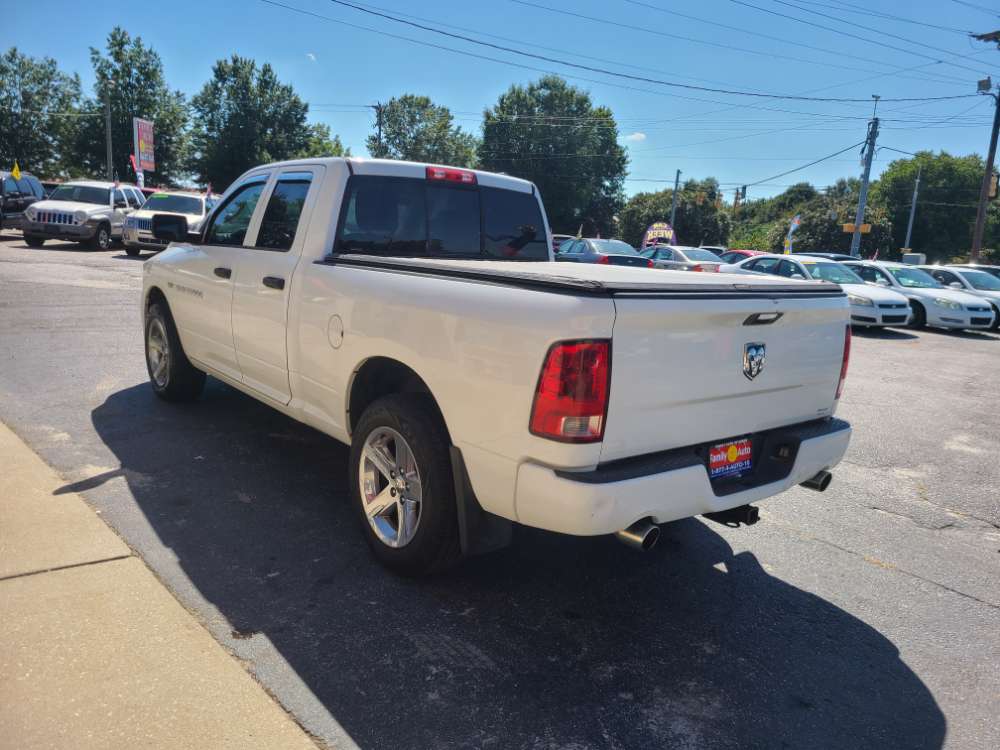 Dodge Ram 2012 White