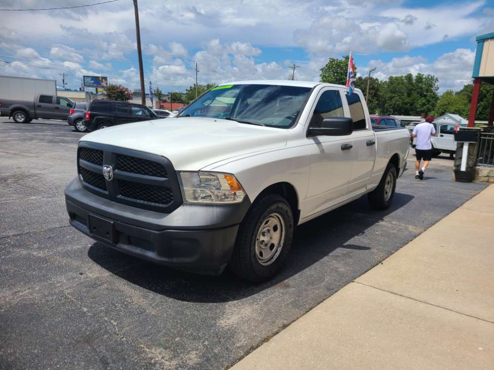 RAM 1500 2019 White