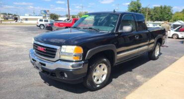 GMC Sierra 1500 2006 Black