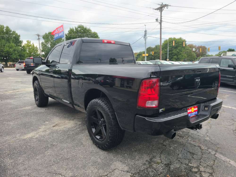 RAM 1500 2014 Black