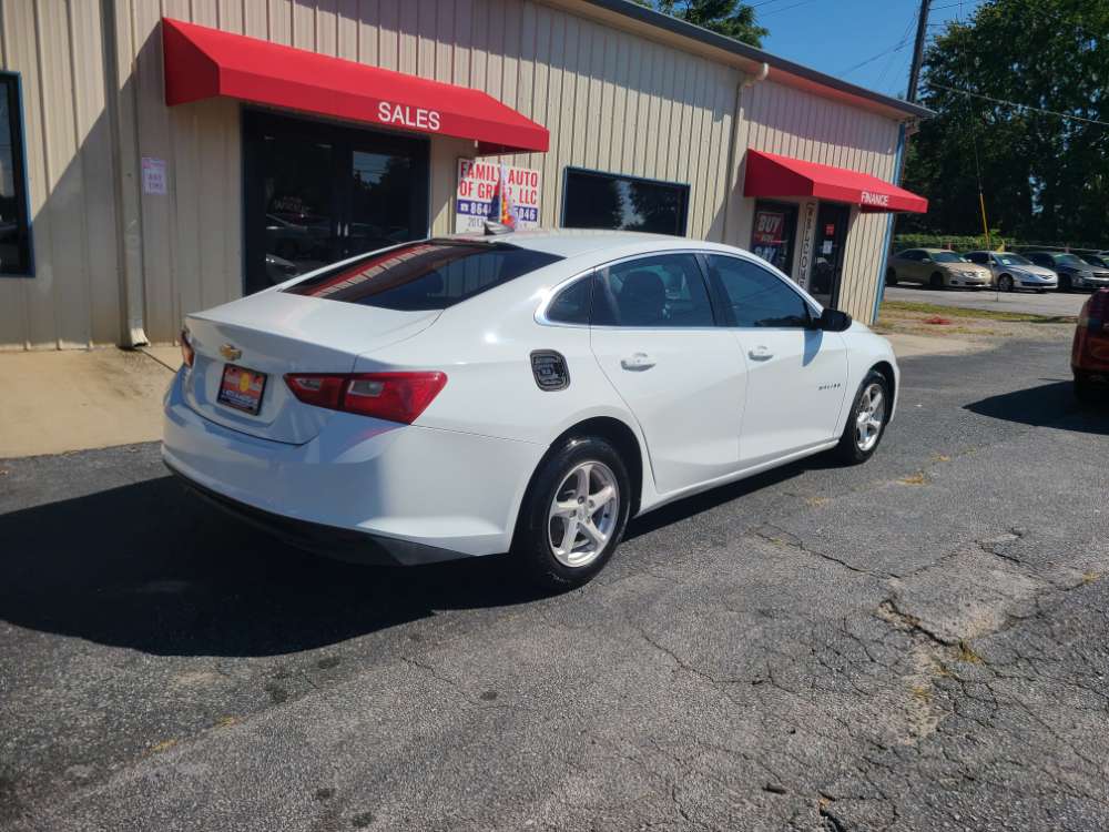 Chevrolet Malibu 2017 Whtie