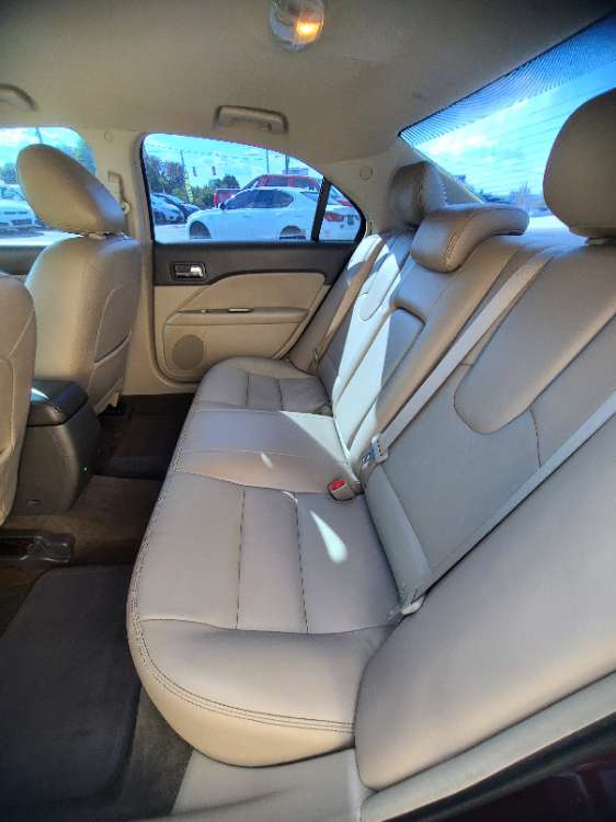 2011 Ford Fusion Burgundy