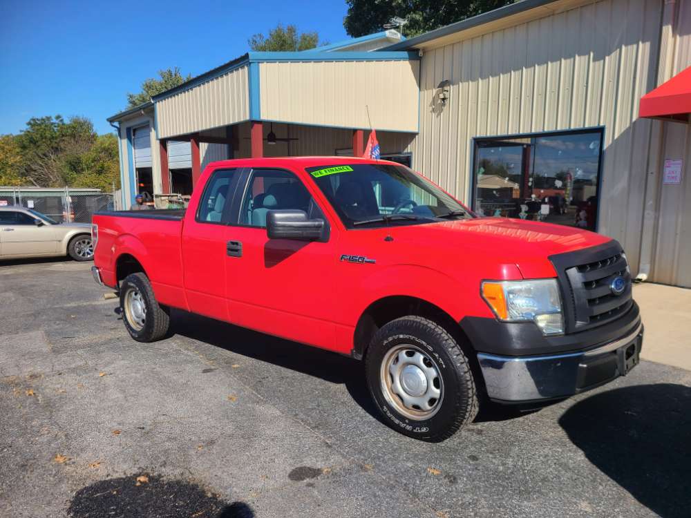 Ford F-150 2011 Red