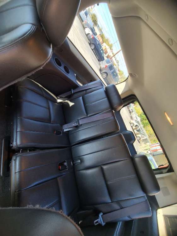 Chevrolet Suburban 2012 Black