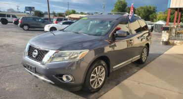 Nissan Pathfinder 2013 Gray