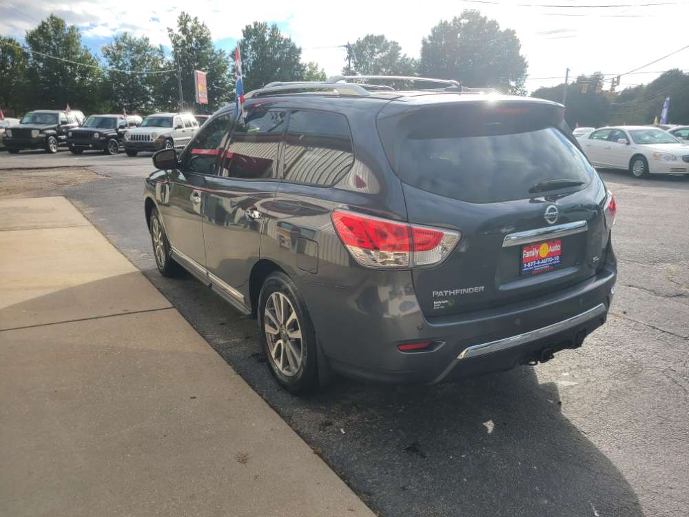 Nissan Pathfinder 2013 Gray