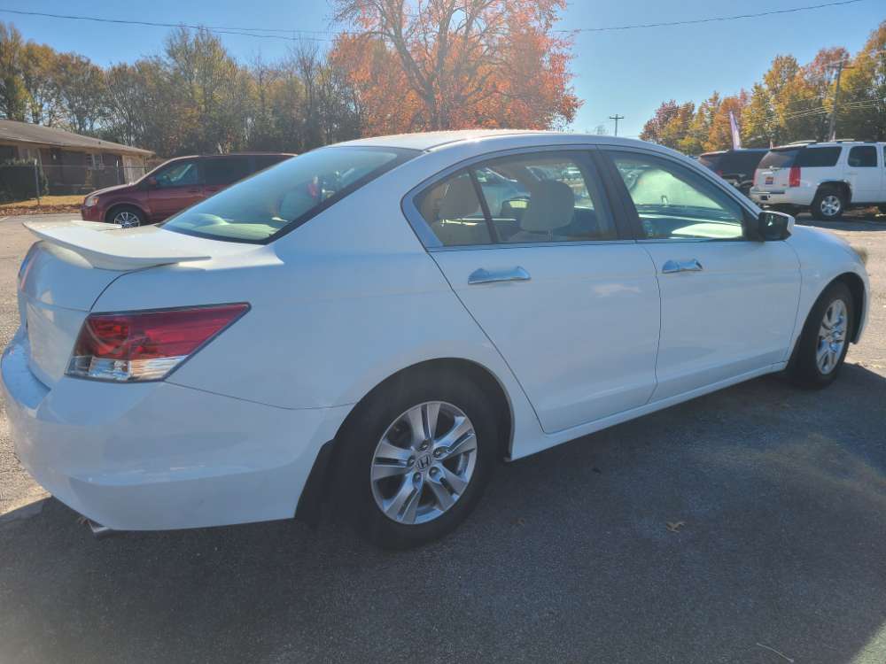 Honda Accord 2008 White